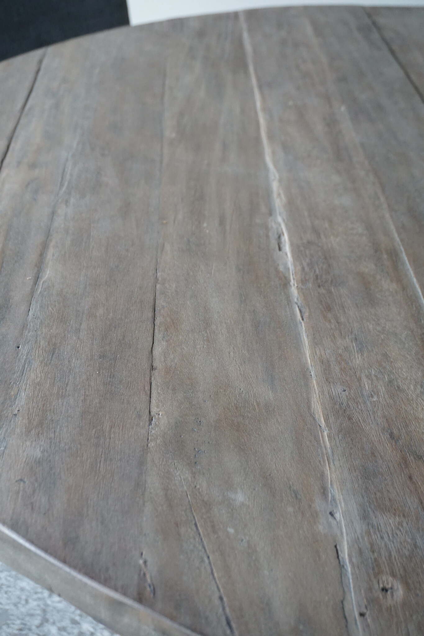 Rene Houtman Eetkamertafel Rond | Ø140 x H80 cm | Bruin