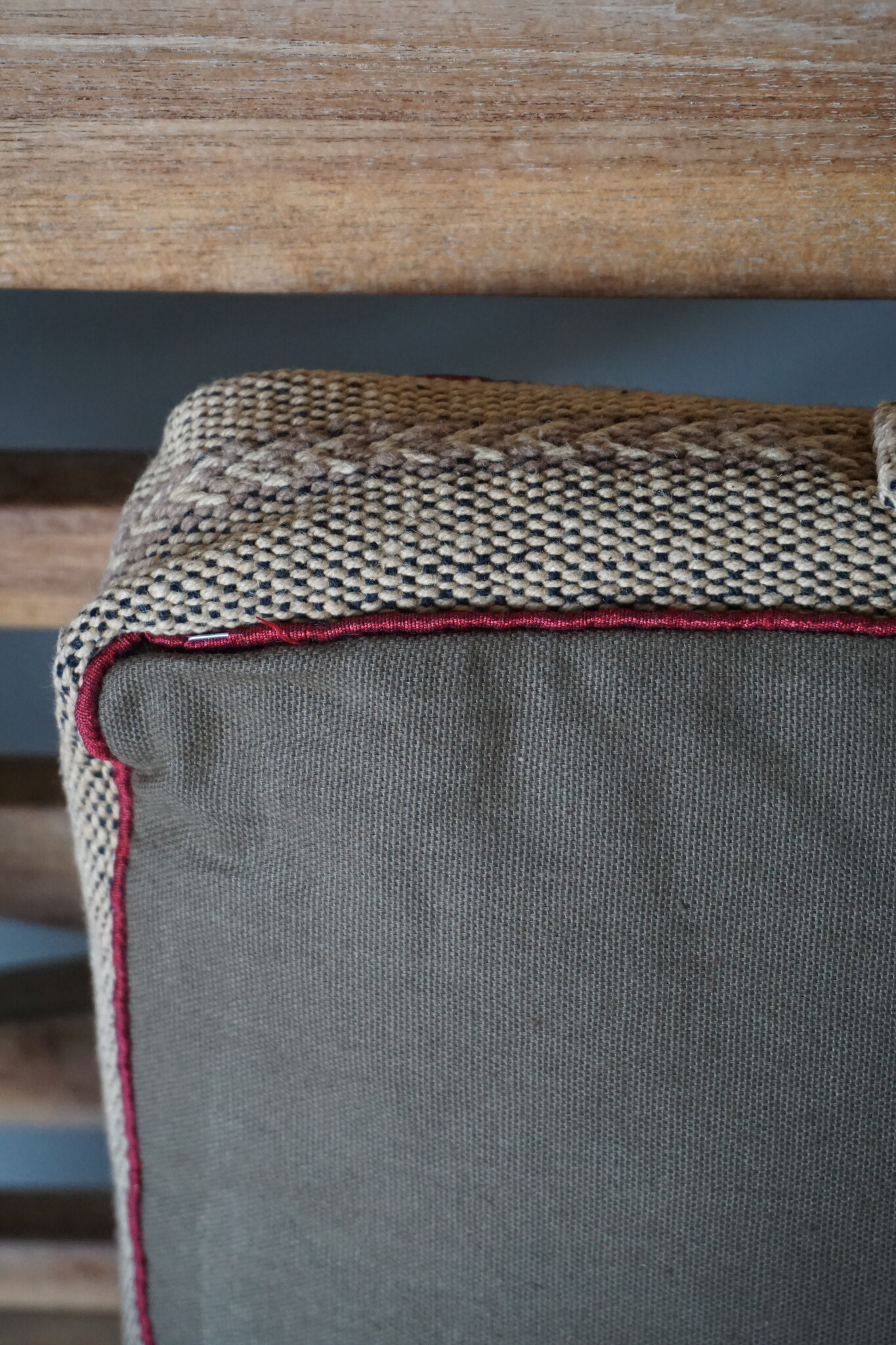 Goround Interior Kussen + Binnen kussen Miguel Olive B41xH41 Cm