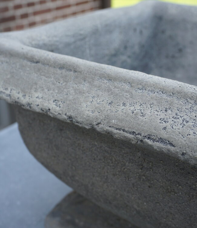 Il Cupido Franse Bloempot Bloembak Beton B42xH30 Cm