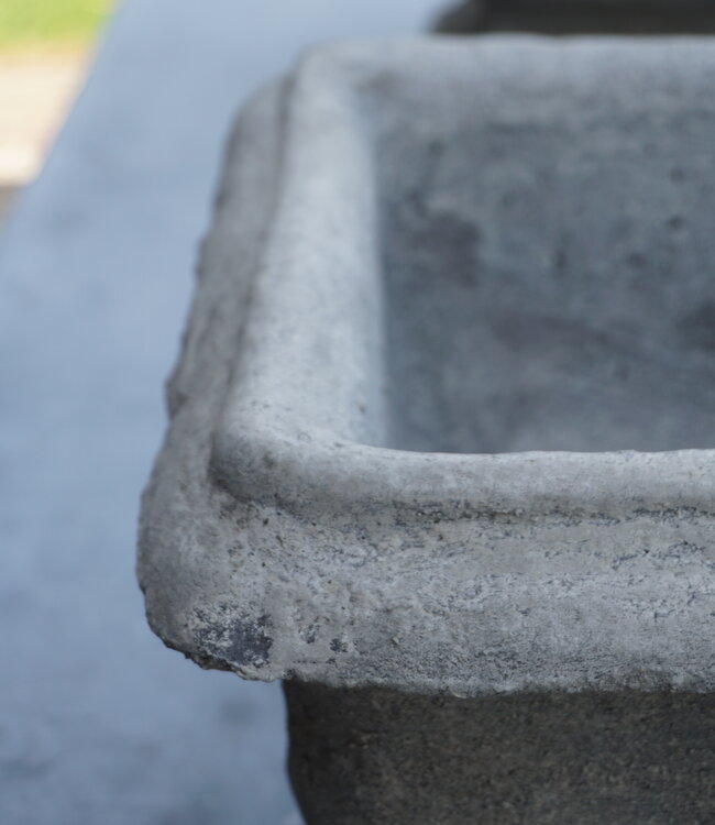 Il Cupido Franse Bloempot Bloembak Beton B42xH30 Cm