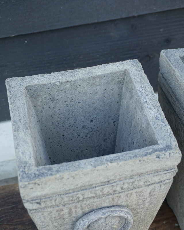 Il Cupido Pot Bloembak Beton Ceasar H30 x B17 Cm