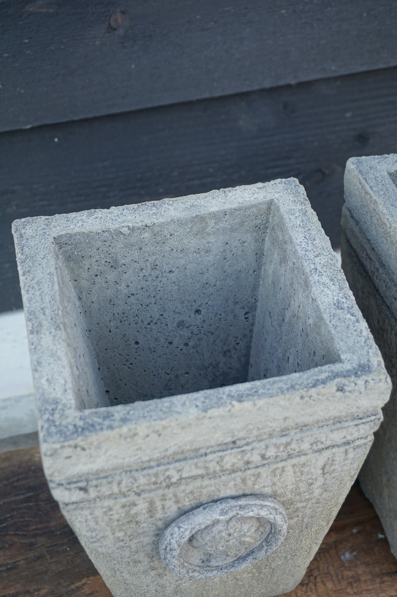Il Cupido Pot Bloembak Beton Ceasar H30 x B17 Cm