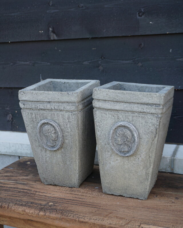 Il Cupido Pot Bloembak Beton Ceasar H30 x B17 Cm
