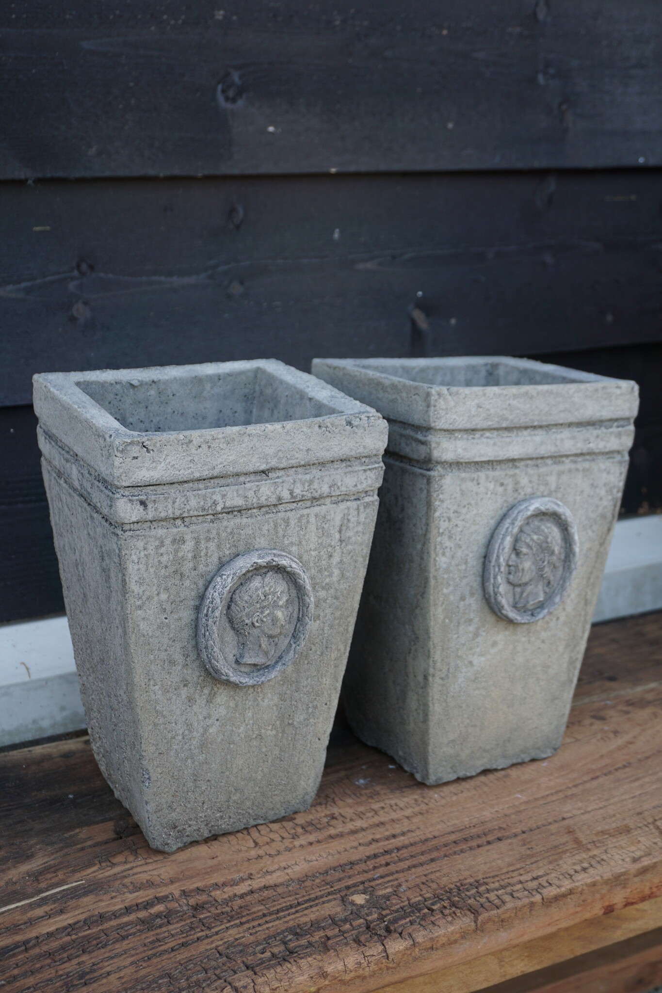 Il Cupido Pot Bloembak Beton Ceasar H30 x B17 Cm