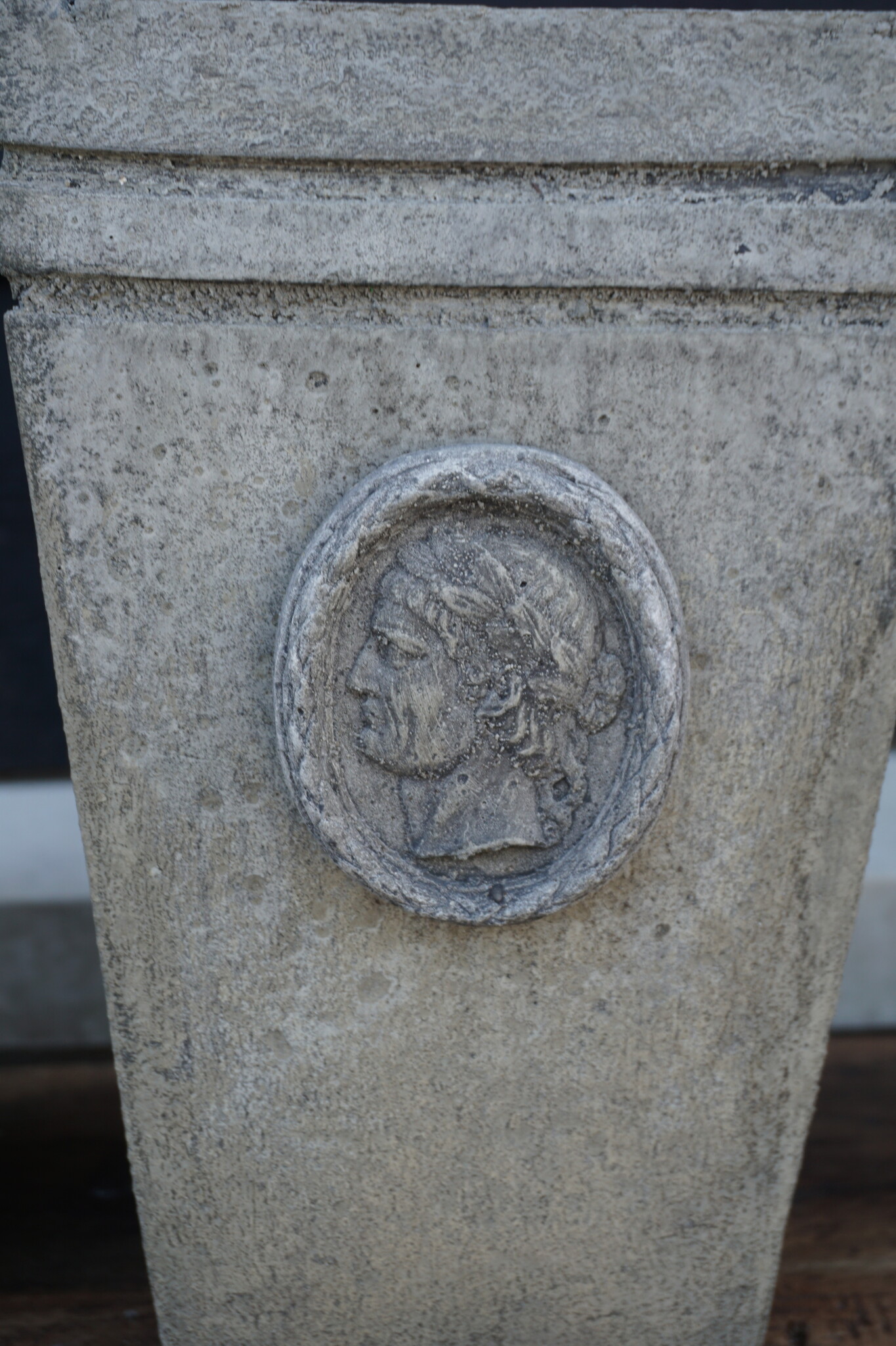 Il Cupido Pot Bloembak Beton Ceasar H30 x B17 Cm