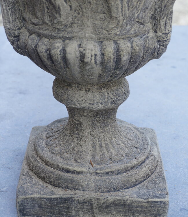 Il Cupido Bloembak Beton Grieks Met Oren H43 x B30 Cm