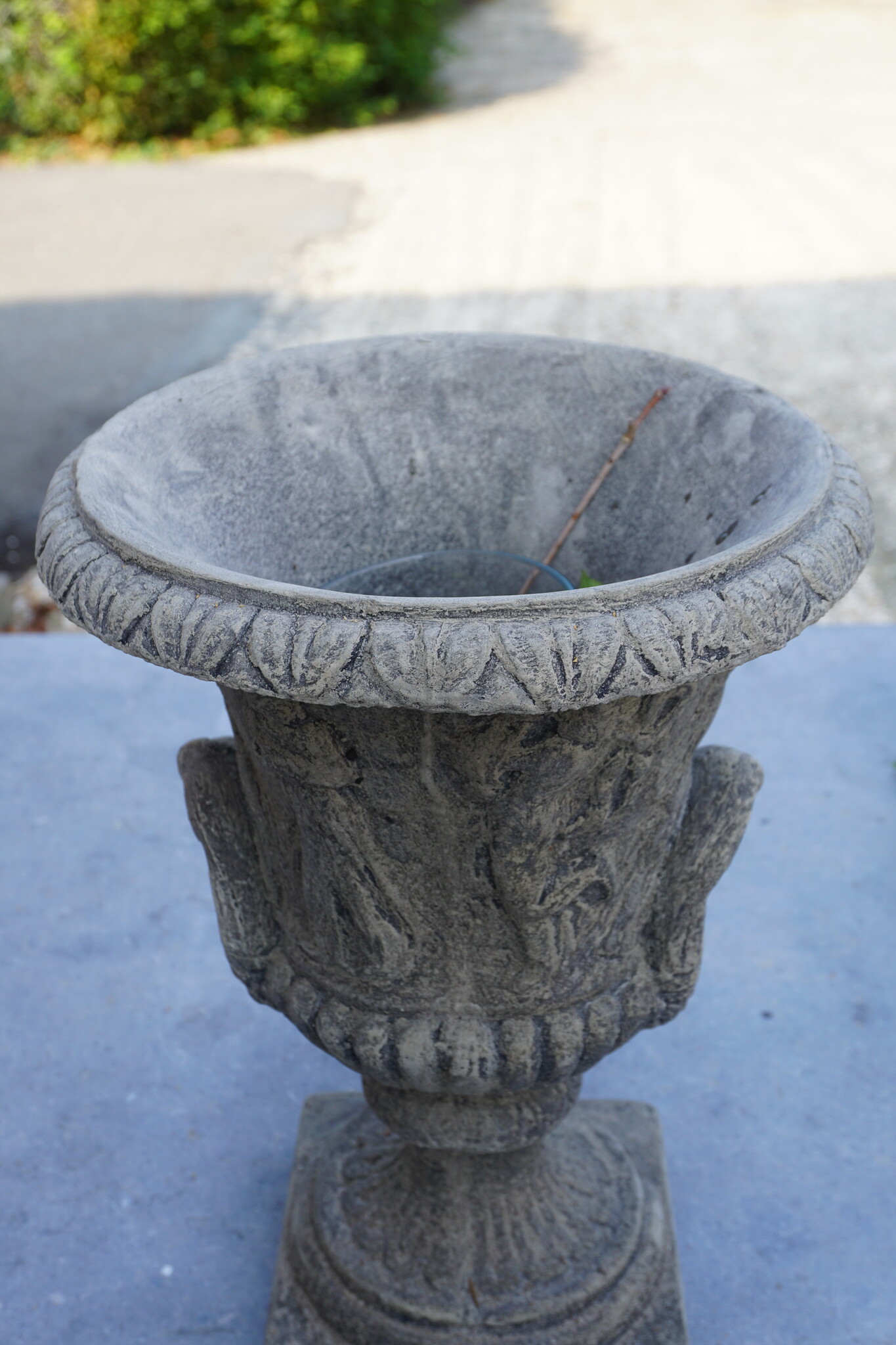 Il Cupido Bloembak Beton Grieks Met Oren H43 x B30 Cm