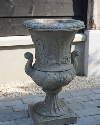 Il Cupido Bloembak Beton Grieks Met Oren H63 x B38 Cm