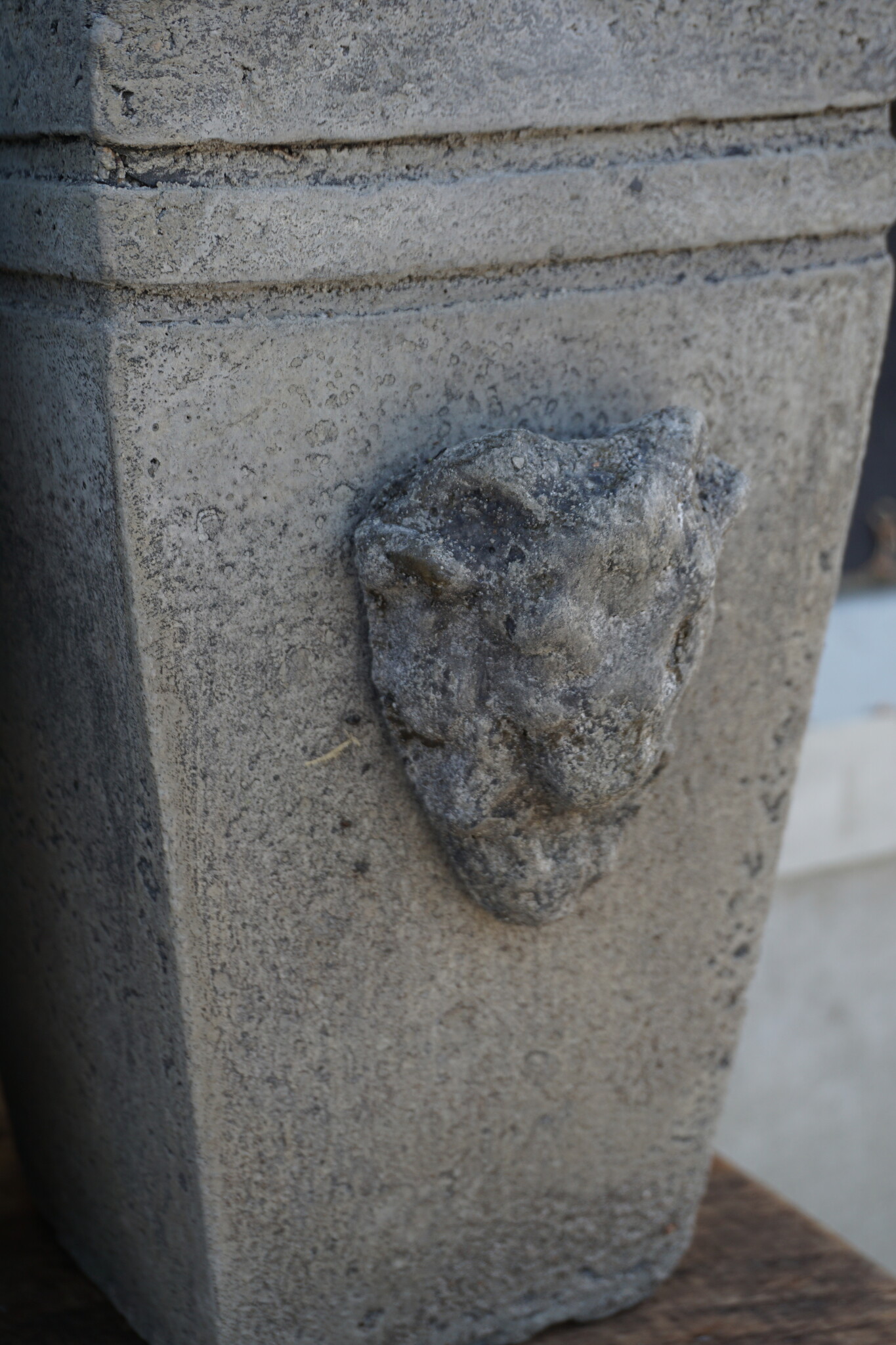 Il Cupido Pot Bloembak Beton Ramskop H30 x B17 Cm
