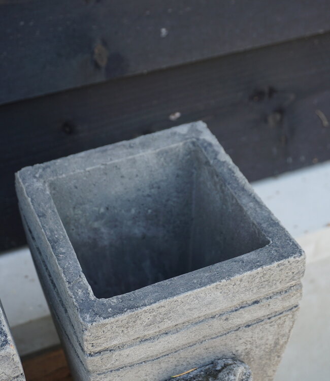 Il Cupido Pot Bloembak Beton Ramskop H30 x B17 Cm