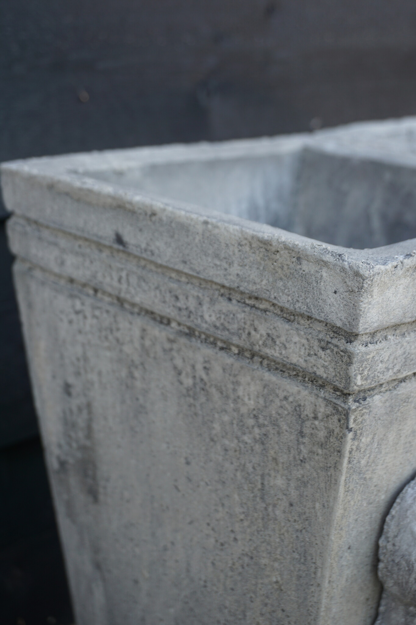 Il Cupido Pot Bloembak Beton Ramskop H50 x B24 Cm