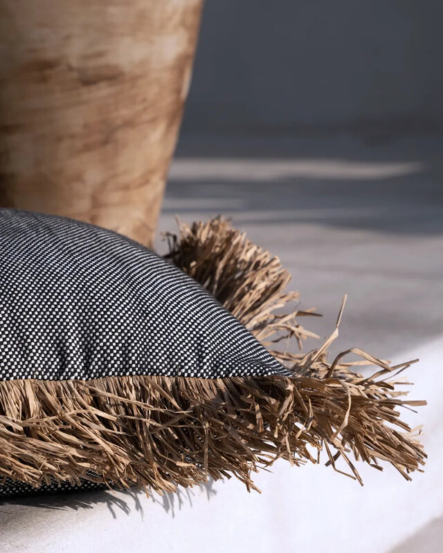 Bazar Bizar De Cotton Bonita Kussenhoes - Zwart Naturel - 60x60