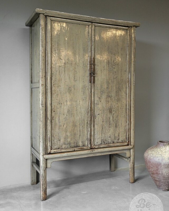 Be-Uniq Oude Kast | China | H200 x B130 x D55 cm