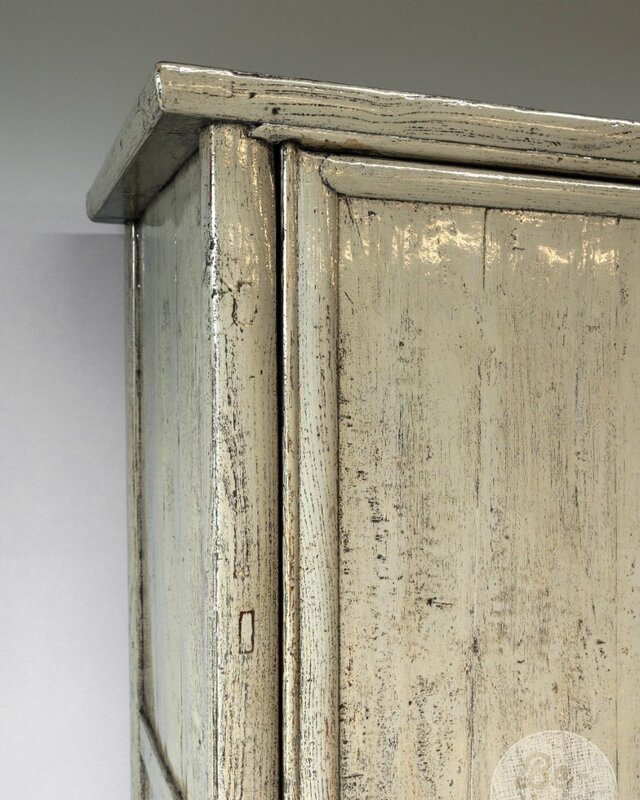 Be-Uniq Oude Kast | China | H200 x B130 x D55 cm