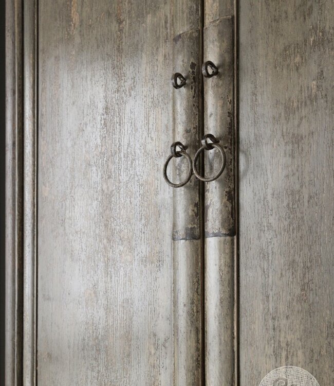 Be-Uniq Set Van 2 Dichte Kasten | H240 x B106 x D50 cm