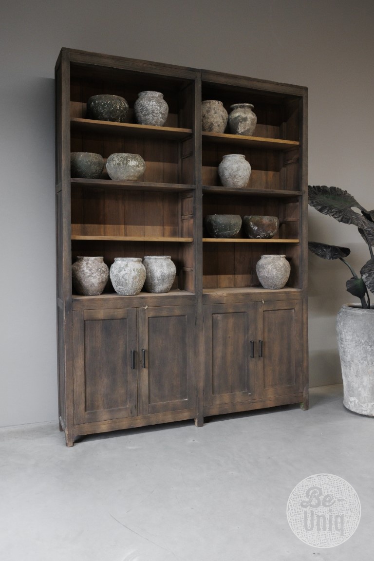 Be-Uniq Oude Boekenkast | Rustiek Verweerd | H245xB177xD32 cm
