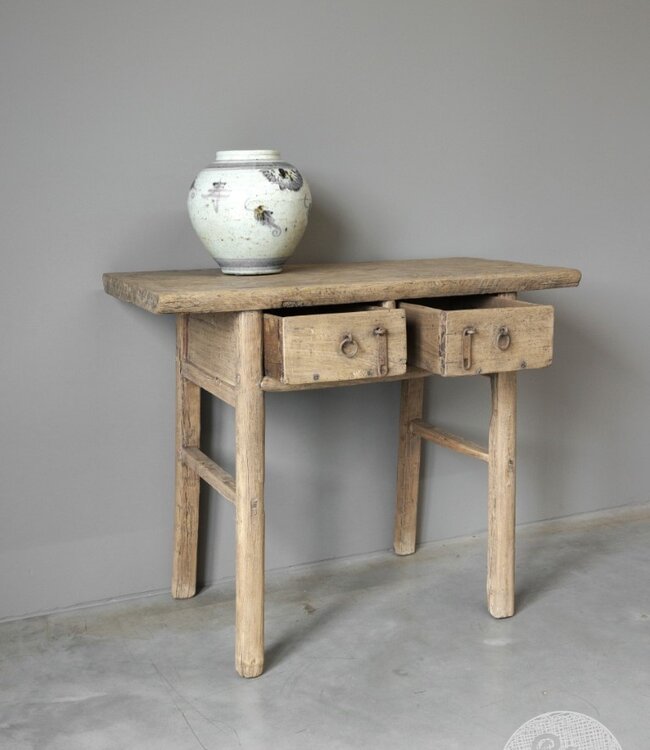 Be-Uniq Oude Haltafel | China | H80 x B95 x D40 cm