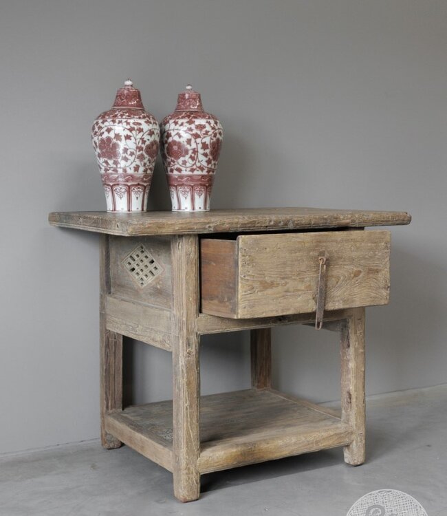 Be-Uniq Oude Wandtafel | China | H80 x B95 x D61 cm