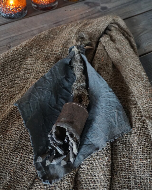 Rene Houtman Kerstbel Met Kalkdoek | Small | H40 cm