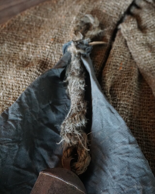 Rene Houtman Kerstbel Met Kalkdoek | Small | H40 cm