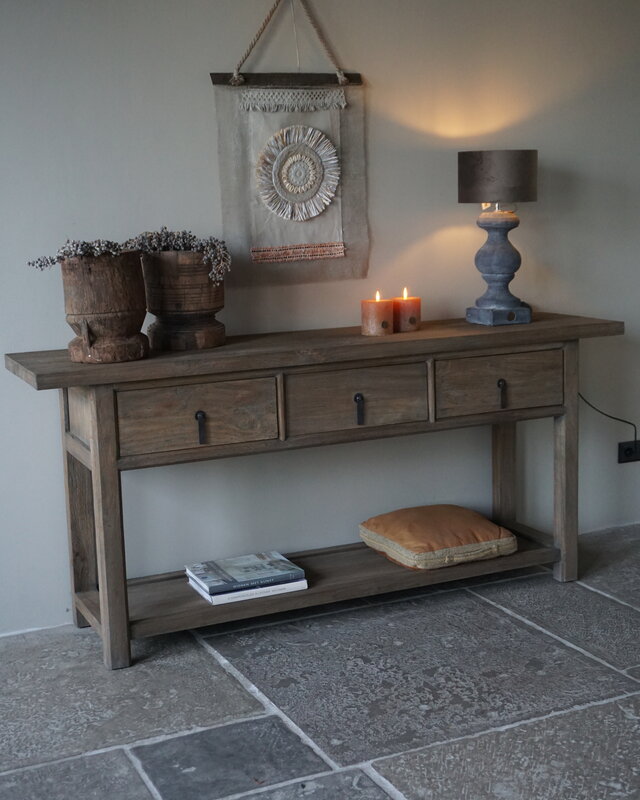 Rene Houtman Oude Houten Sidetable | H86 x B190 x D46 cm