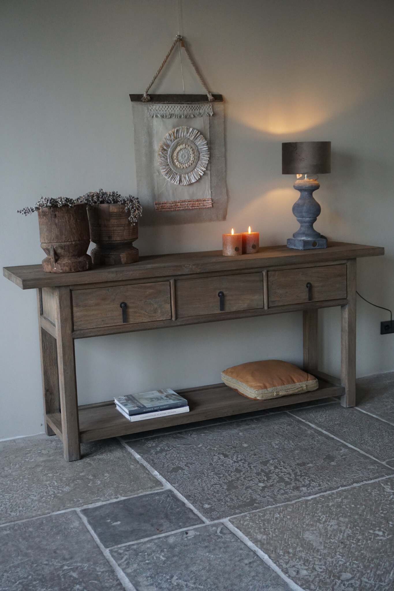 Rene Houtman Oude Houten Sidetable | H86 x B190 x D46 cm
