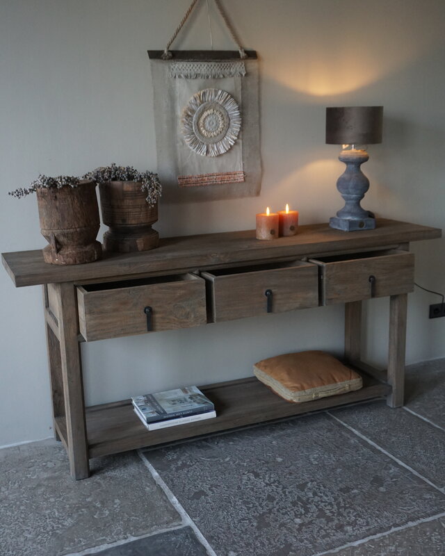 Rene Houtman Oude Houten Sidetable | H86 x B190 x D46 cm