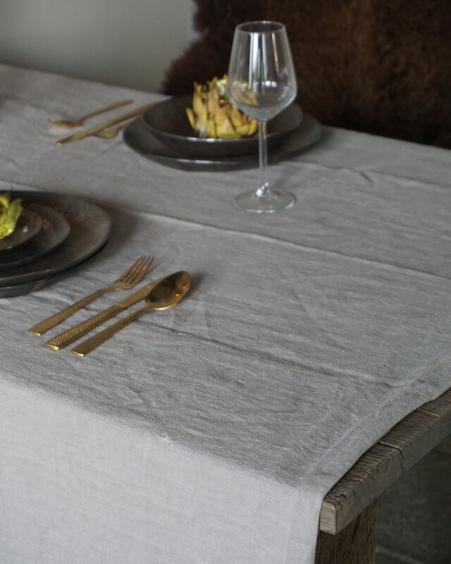 Luksa Home Collection Tafelkleed Taupe | 100% Linnen | L280 x B140 cm