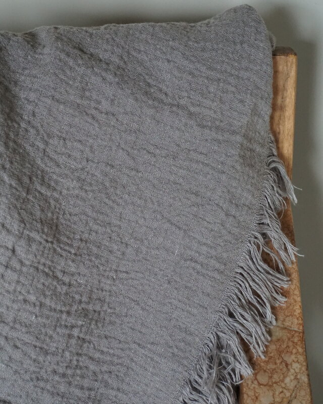 Luksa Home Collection Plaid Louise Taupe | 180 x 140 cm