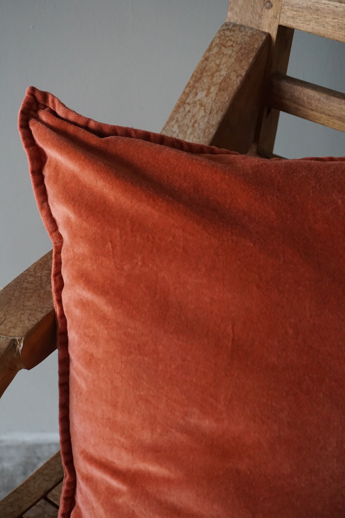 Rene Houtman Pip Kussen Washed Velvet Papaya | 50 x 50 cm