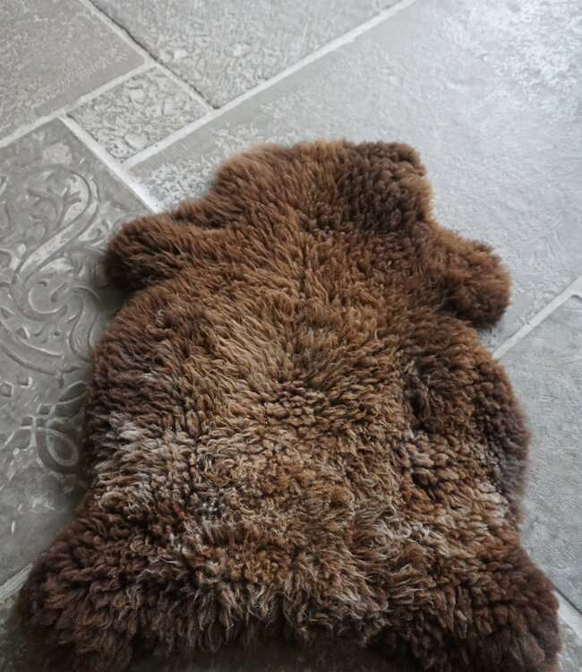 Rene Houtman Schapenvacht | Bruin | H90 x B75 cm
