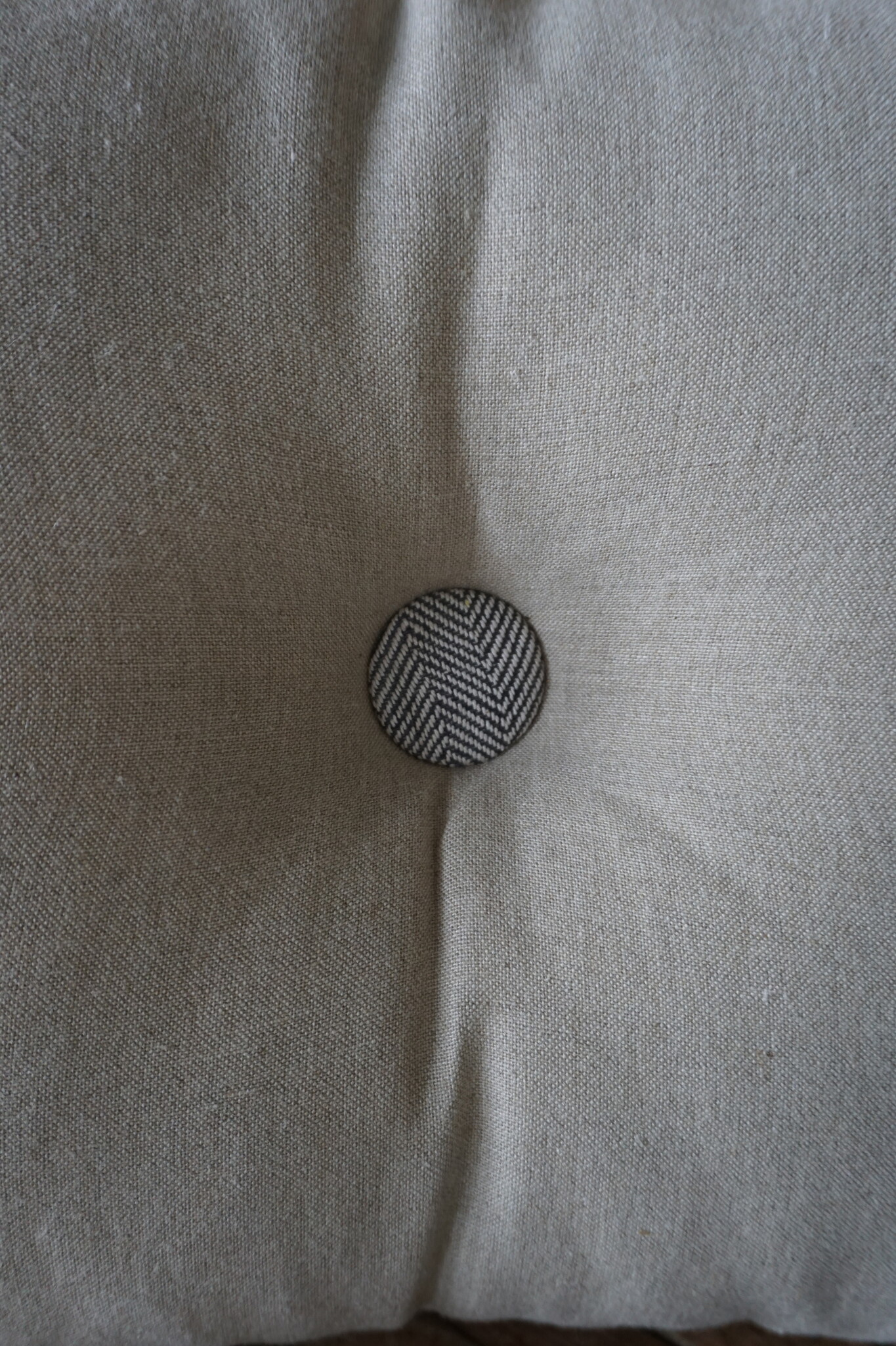 Rene Houtman Ibiza Button Cushion | Stone | 40 x 50 cm