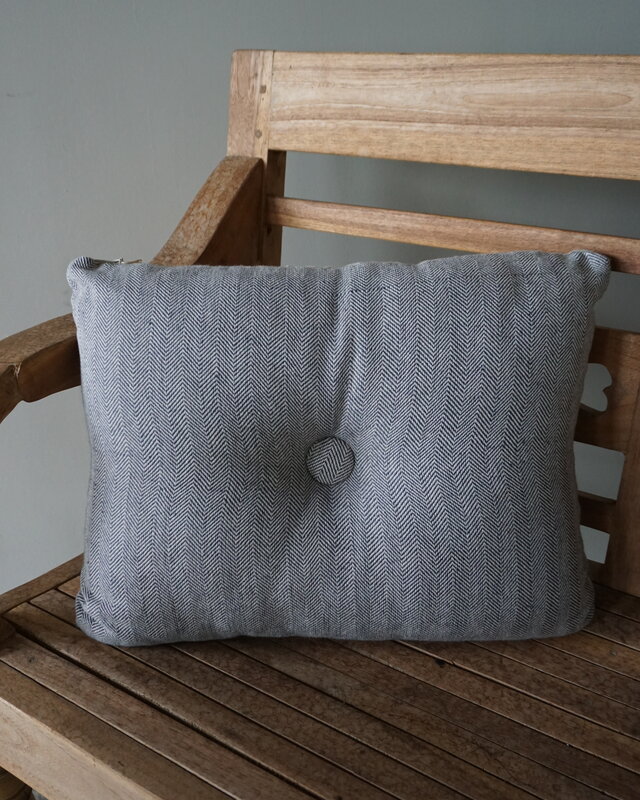 Rene Houtman Ibiza Button Cushion | Stone | 40 x 50 cm