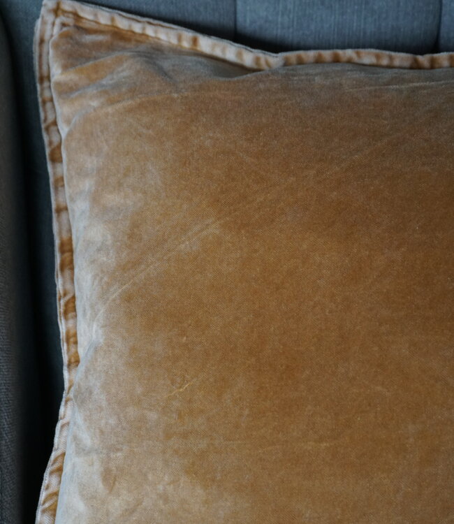 Rene Houtman Pip Kussenhoes Washed Velvet Caramel | 50 x 50 cm