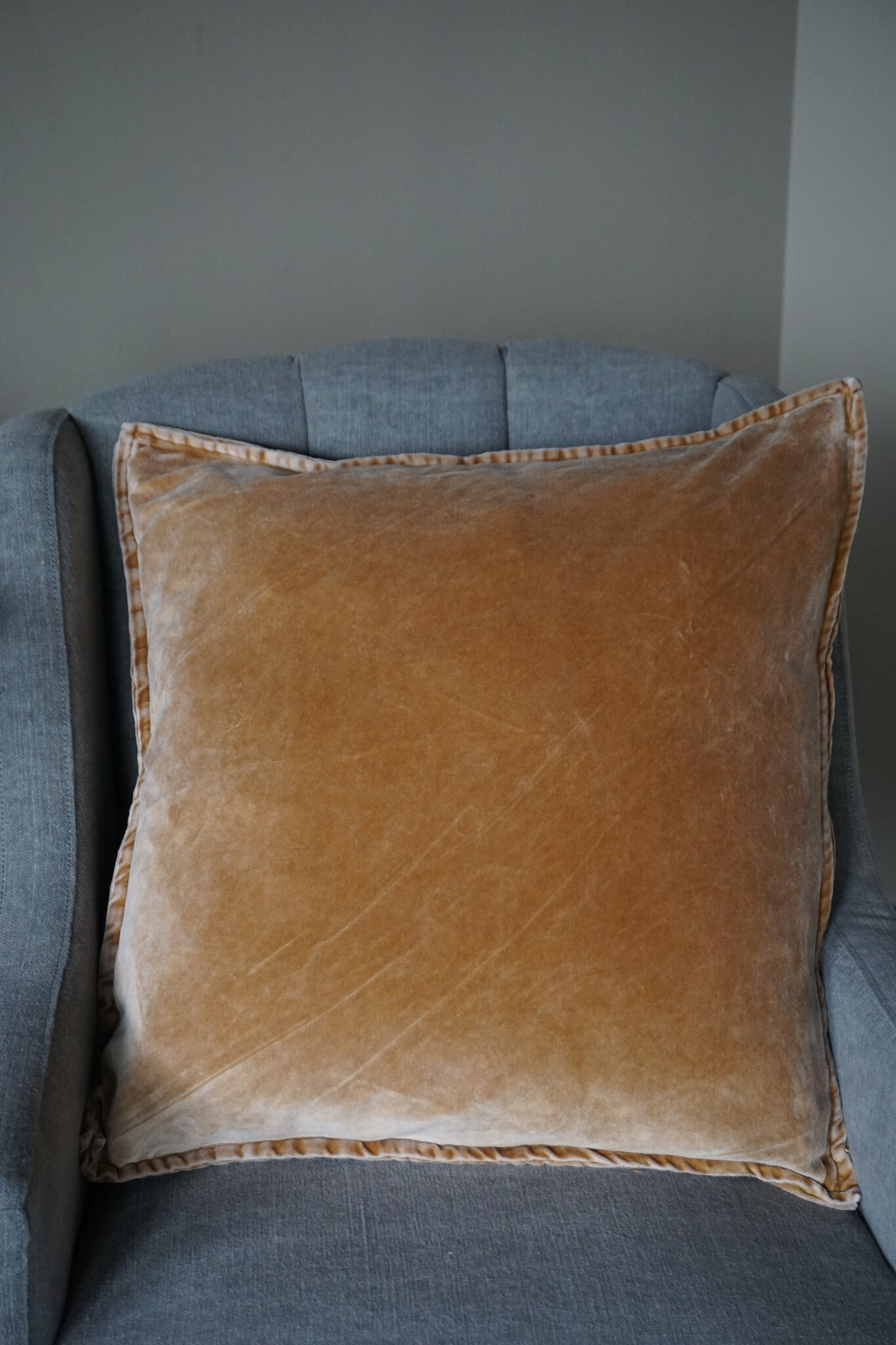 Rene Houtman Pip Kussenhoes Washed Velvet Caramel | 50 x 50 cm