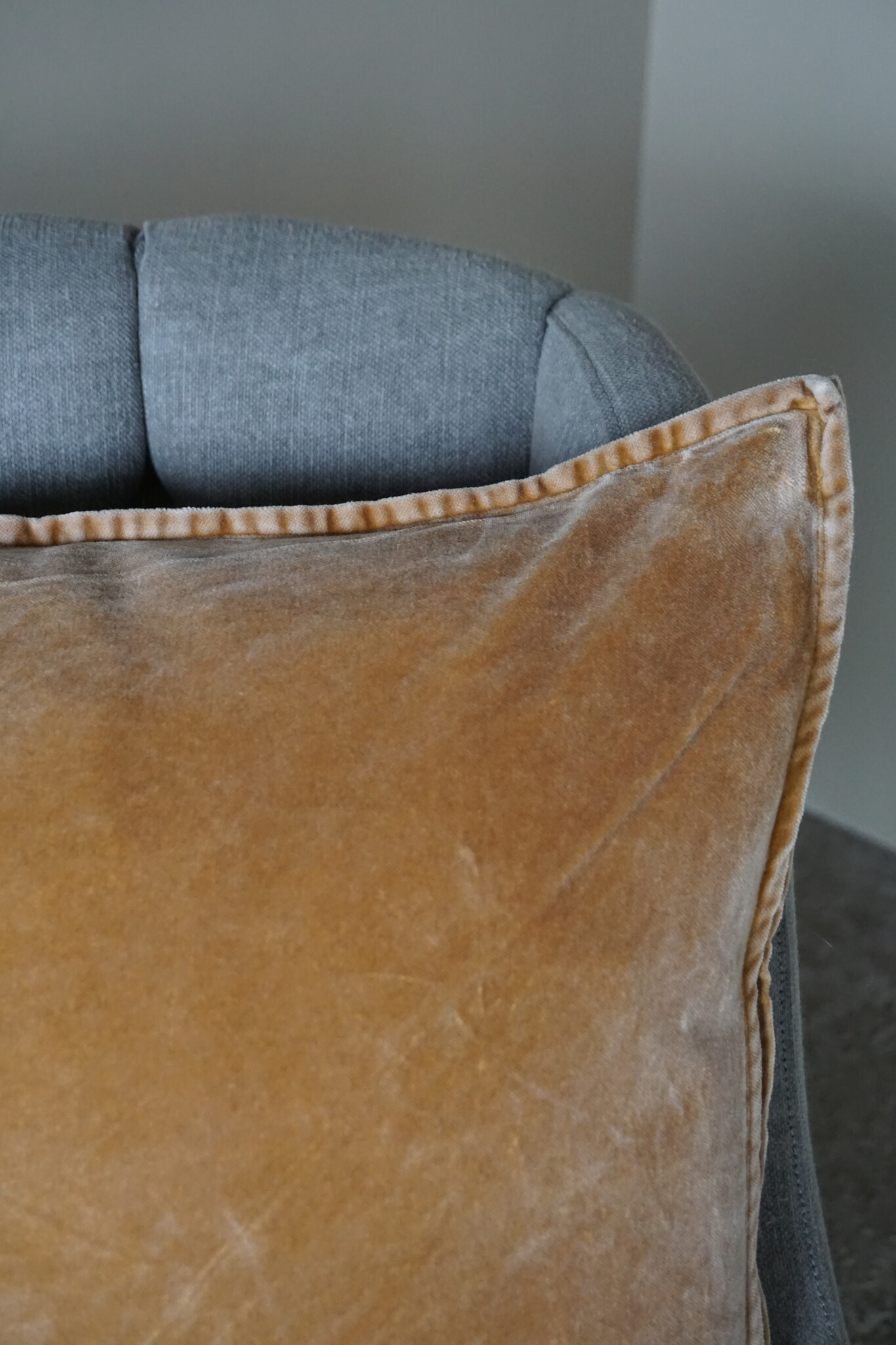 Rene Houtman Pip Kussenhoes Washed Velvet Caramel | 50 x 50 cm