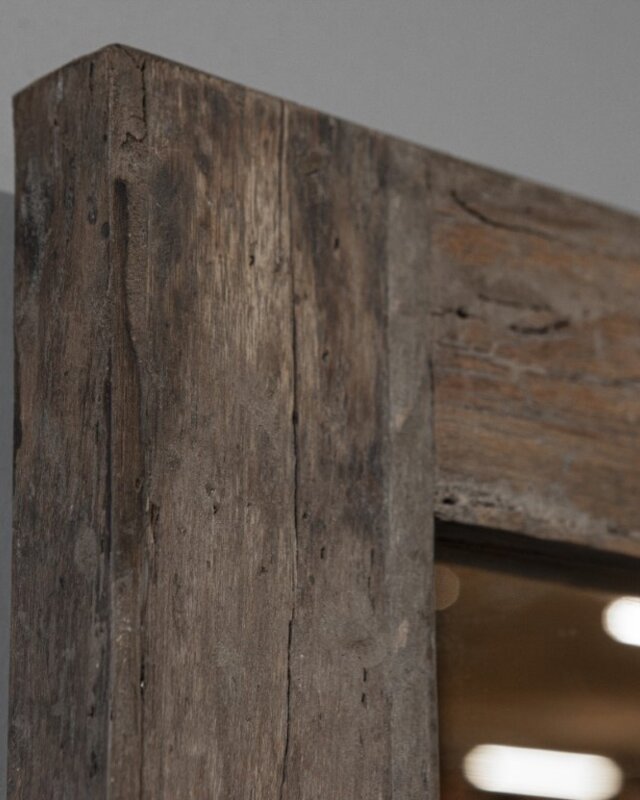 Be-Uniq Spiegel Sofia L | Rustiek Hout | H110xB90xD4 cm