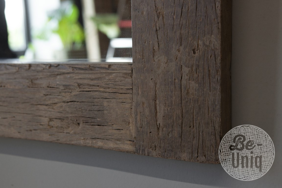 Be-Uniq Spiegel Sofia L | Rustiek Hout | H110xB90xD4 cm