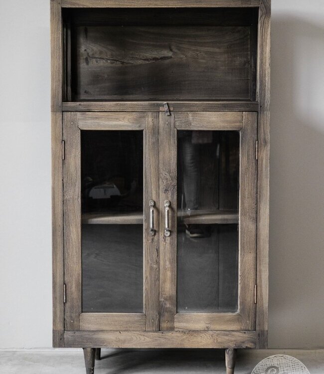 Be-Uniq Oud Glaskastje | Rustiek Verweerd | H140xB78xD33 cm