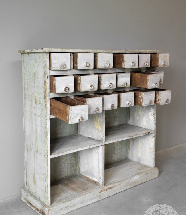 Be-Uniq Oude Ladekast | India | H105xB106xD34 cm