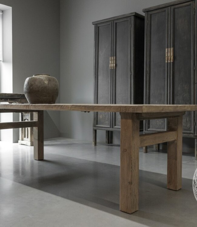 Be-Uniq Eettafel Old Elm | L240 cm | Incl. Poot