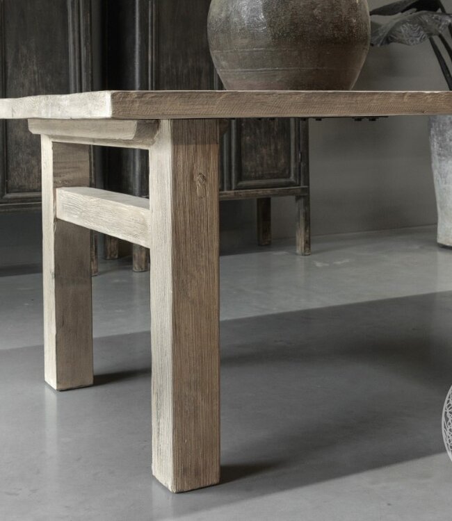 Be-Uniq Eettafel Old Elm | L220 cm | Incl. Poot