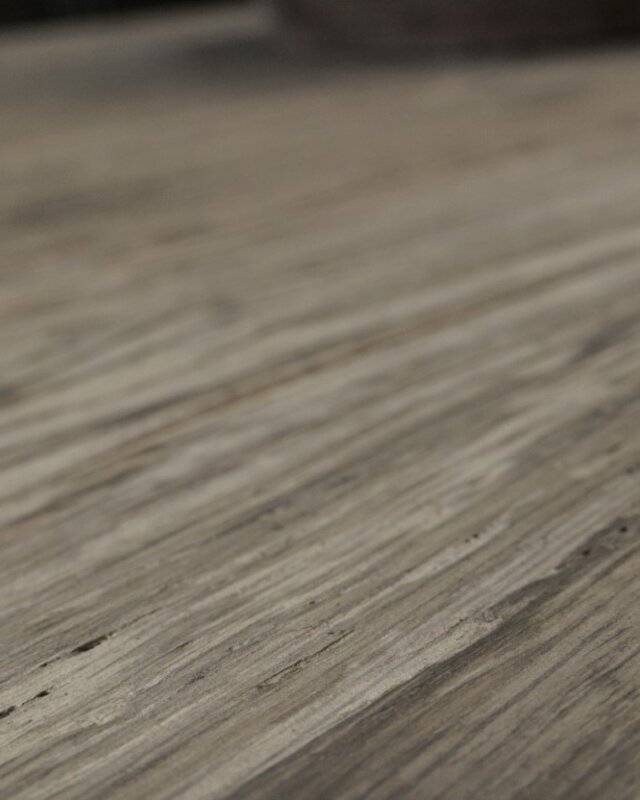Be-Uniq Eettafel Old Elm | L200 cm | Incl. Poot