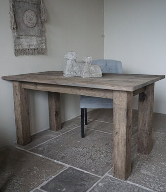 Rene Houtman Eetkamertafel Liedi Geborsteld Oud Eikenhout