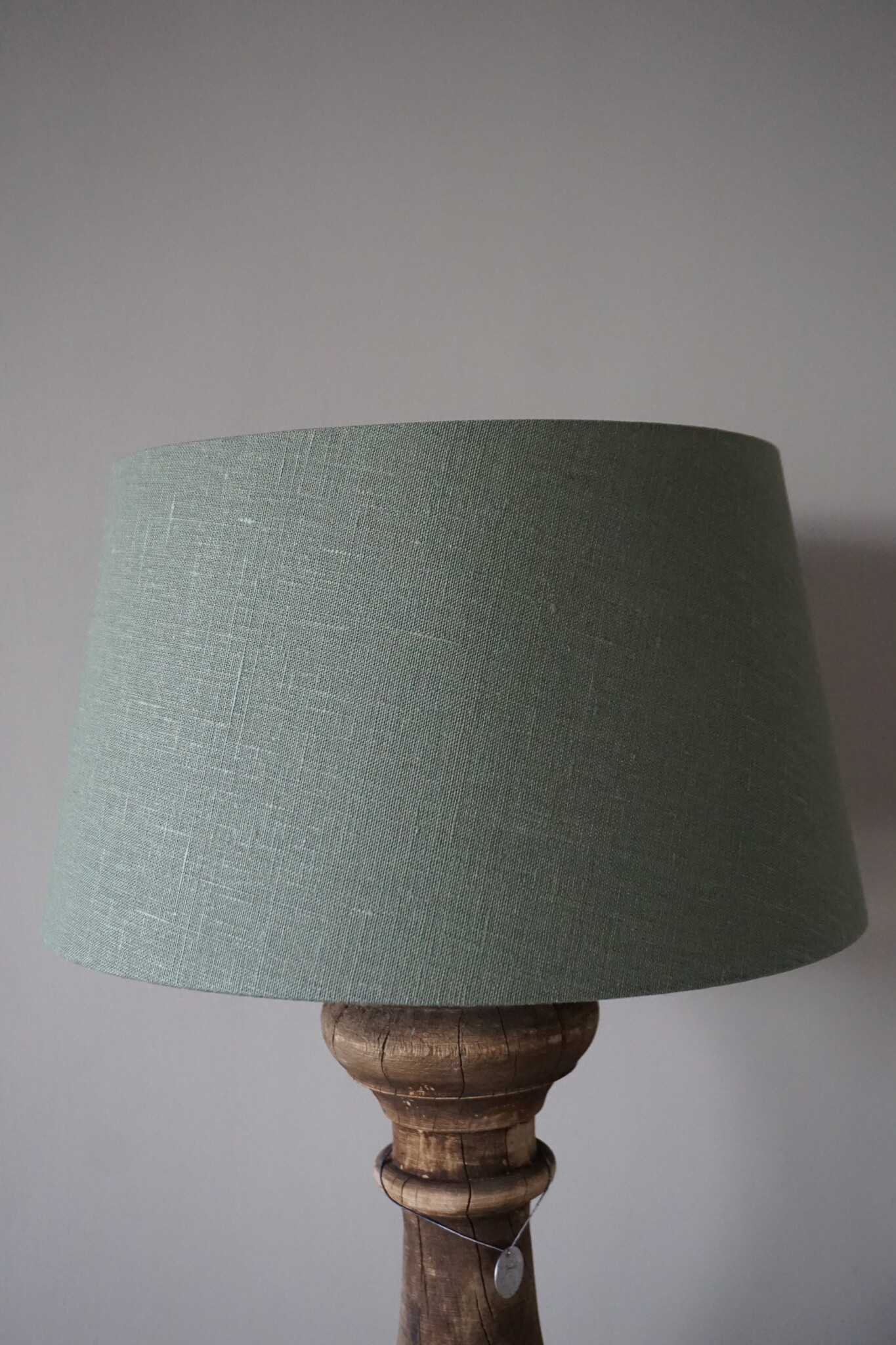 Rene Houtman Lampenkap | H22,5 x Ø32-40 cm | Olijfgroen