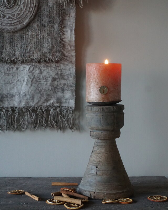 Rene Houtman Unieke Kandelaar | Oud Hout | H27 x D16 cm