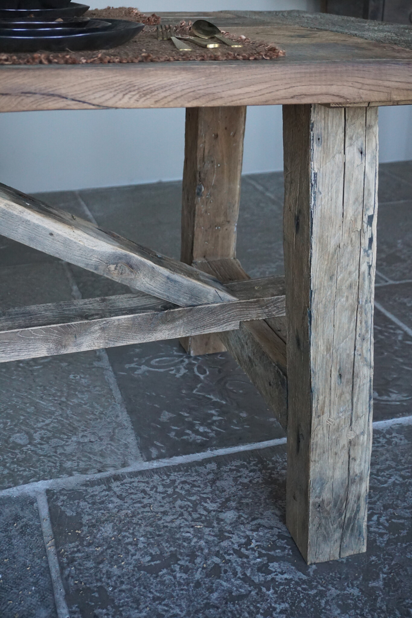 Rene Houtman Kloostertafel Massief Eikenhout | H78xB100xL250 cm