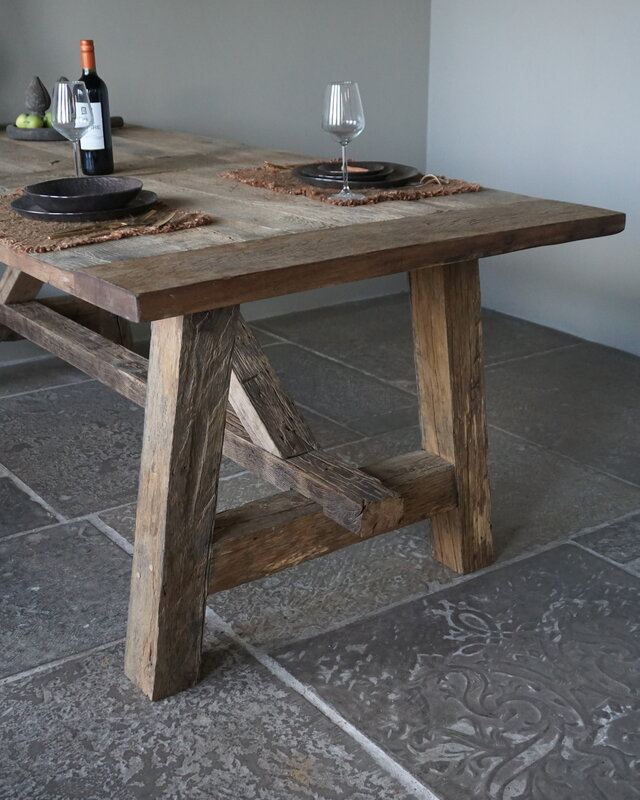 Rene Houtman Kloostertafel Massief Eikenhout | H79xB100xL220 cm
