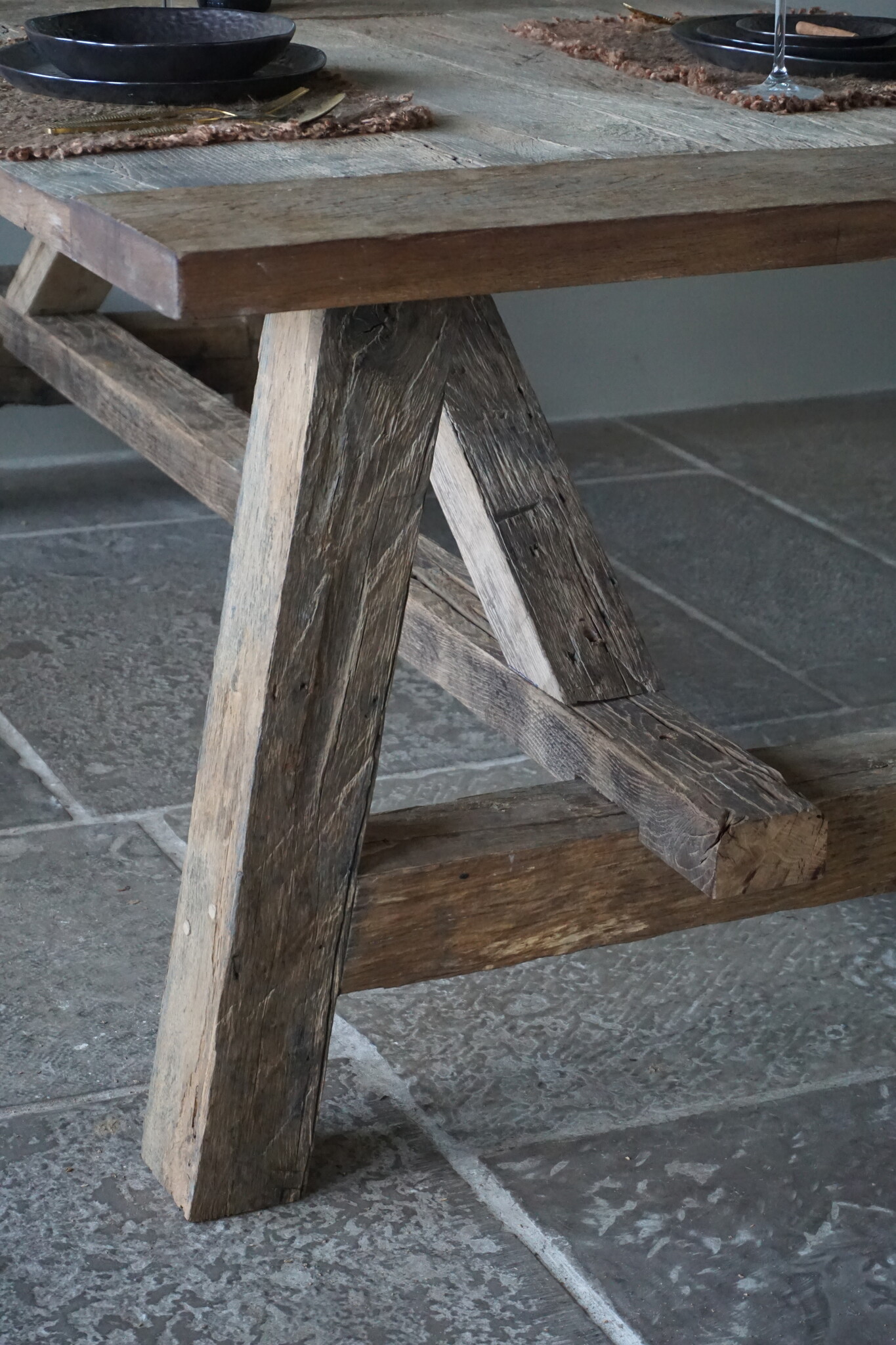 Rene Houtman Kloostertafel Massief Eikenhout | H79xB100xL220 cm