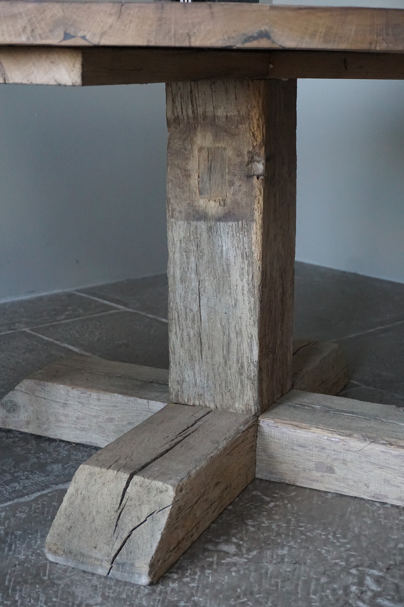 Rene Houtman Eetkamertafel Rond | Geborsteld Oud Eiken | Ø160 cm